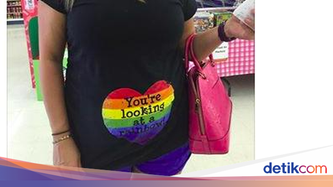 Makna Gambar Pelangi Berbentuk Hati yang Bikin Foto Ibu 