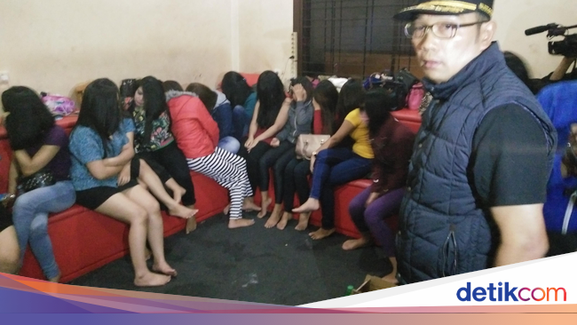 Ridwan Kamil Janji Periksa Pemilik Tempat Pijat Mesum yang 