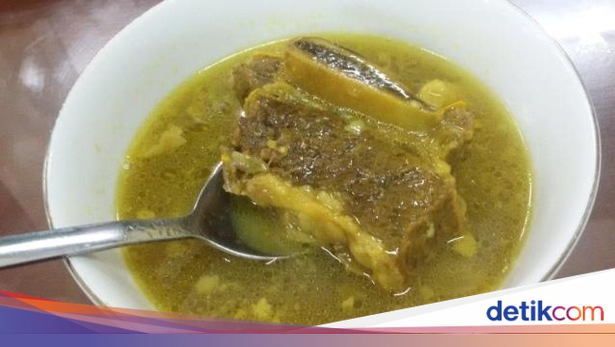 Slurrpp! Asam Segar Garang Asem Iga Ada di Sini