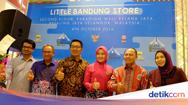 5 Kemesraan Ridwan Kamil dan Atalia yang Wajib Kamu Tiru 
