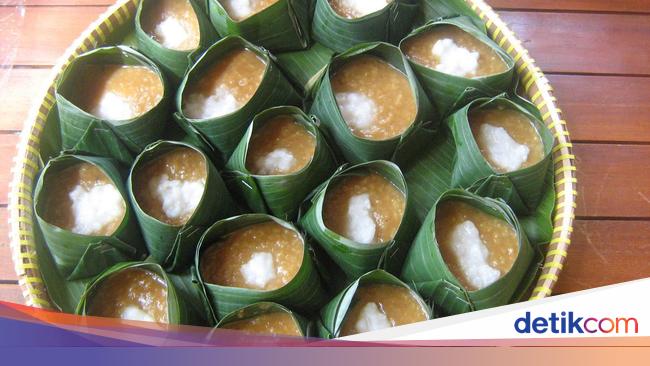 Bubur Merah Putih Simbol Kehadiran Manusia Baru Dalam Keluarga Bubur Merah Putih Simbol Kehadiran Manusia Baru Dalam Keluarga
