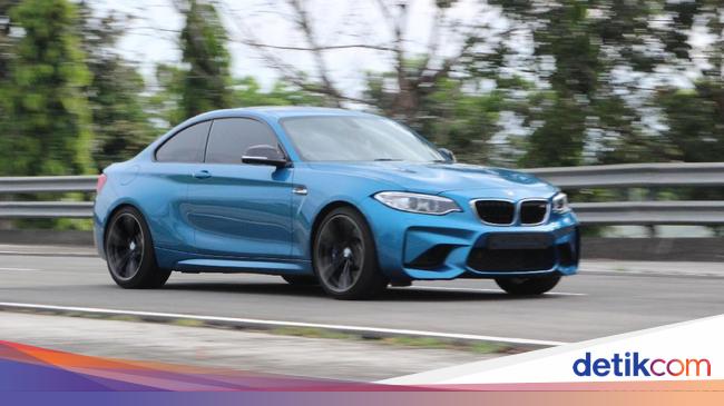 Si Jagoan Ngedrift BMW M2 Coupe