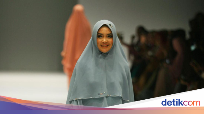 Si Se Sa Hadirkan Busana  Muslim  Syari yang Terinspirasi 