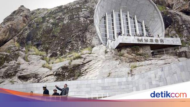 Gunung Keramat Nabi Sulaiman Di Kyrgyzstan
