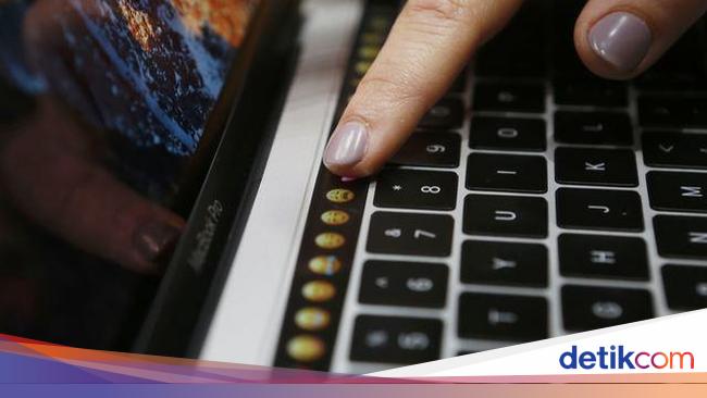 Microsoft Mock Touch Bar MacBook Pro