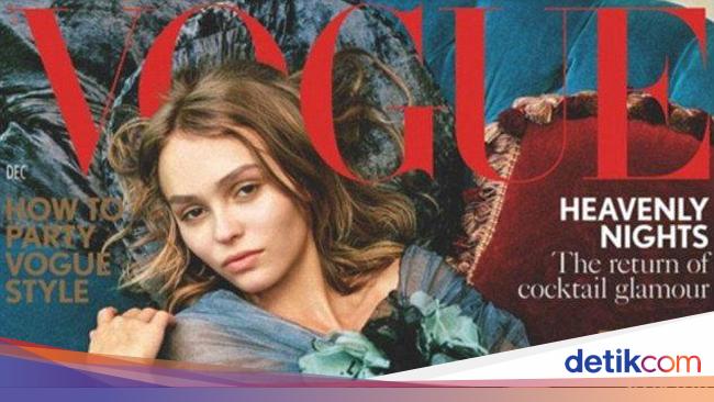 Cantiknya Lily Rose Putri Johnny Depp Tampil Perdana Di Cover Vogue