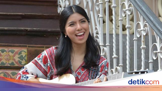 Cerita Penyanyi Muda Indonesia Chilla Kiana yang 