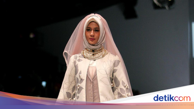 Desainer Irna Mutiara Ungkap Kesalahan Pengertian Bahan Voile