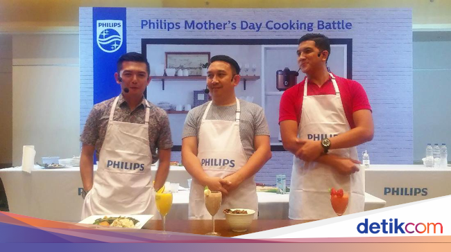 Dengan Peralatan Masak Modern Memasak Bersama Istri Kini Dengan Peralatan Masak Modern Memasak Bersama Istri Kini