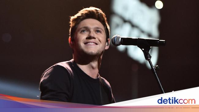 Niall Horan Konser di Jakarta Mei 2024, Dibuka Elijah Woods