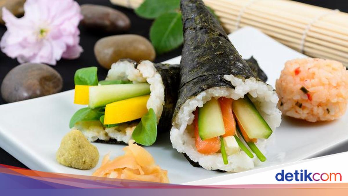 California Inari California Hand Roll dan Inari Sushi yang Lezat Mudah Dibuat Sendiri