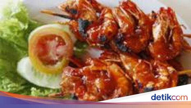 Udang Bakar Kecap: Kudapan Lezat di Tahun Baru