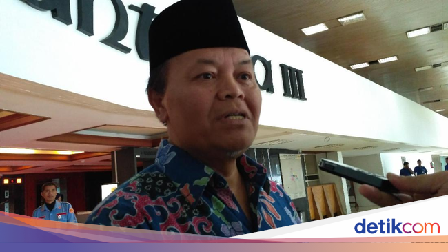 Hidayat: PKS Oposisi Loyal, Nggak Usah Tawarkan Menteri