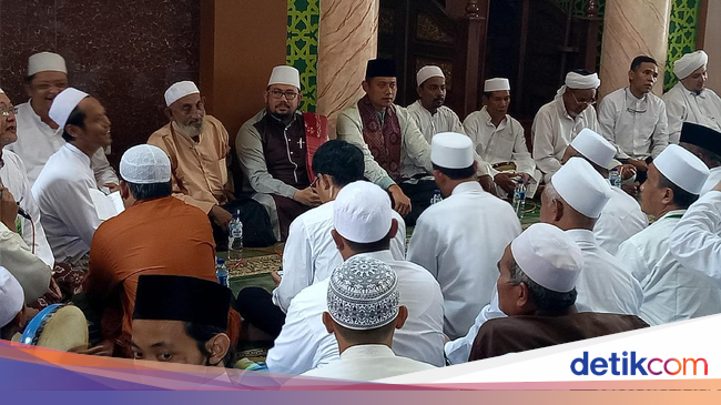 Hadiri Maulid Nabi, Agus Ingin Masyarakat Teladani 