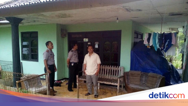 Aksi Motoran Telanjang Dona dan Cerita Takut Penampakan Seram