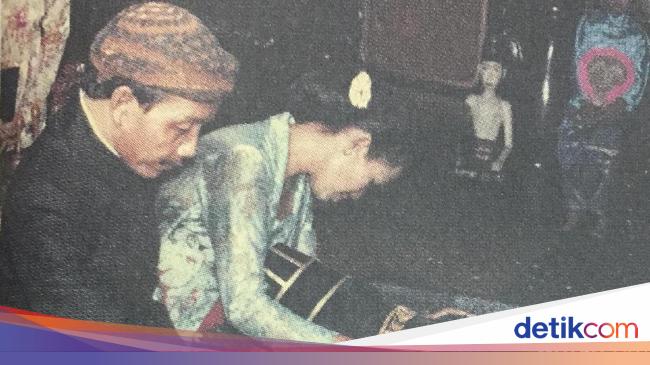 Foto Foto Notomiharjo Ayah Jokowi Yang Sempat Jadi Perbincangan