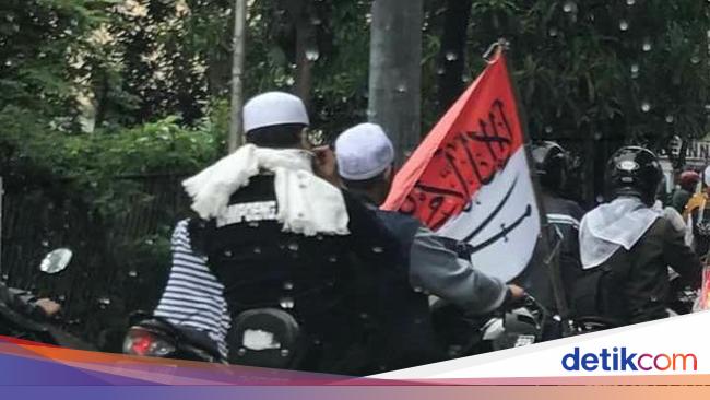 Syarat Sebuah Bendera Dan Aturan Larangannya Syarat Sebuah Bendera Dan Aturan Larangannya