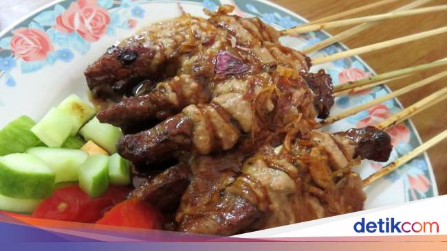 10 Kuliner Legendaris yang Enak dan Murah di Pujasera Blok S