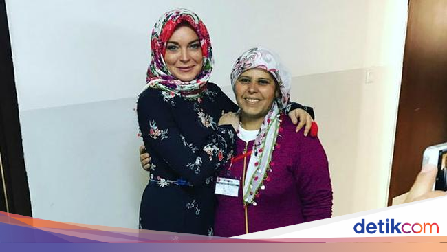 Pengakuan Lindsay Lohan Soal Isu Pindah Agama Islam