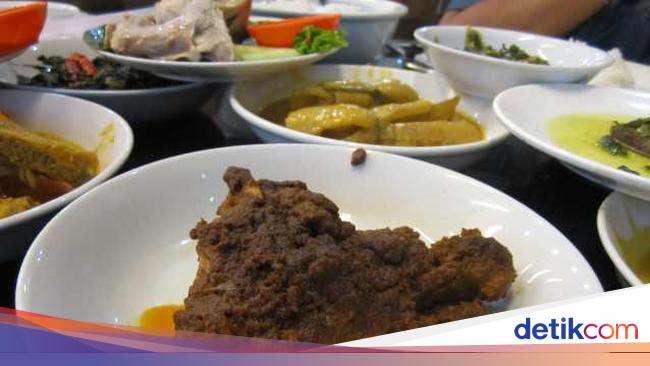 Ada Soto Padang dan Rendang Sedap di 7 Tempat di Kawasan 