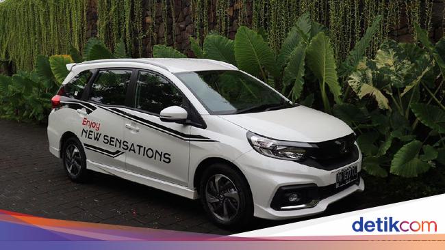 Mobil Warna Putih Paling Diminati Konsumen Mobil Warna Putih Paling Diminati Konsumen