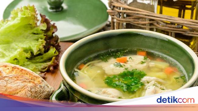 Jika Sedang Flu Sebaiknya Sahur dengan Sup Ayam, Ini Alasannya