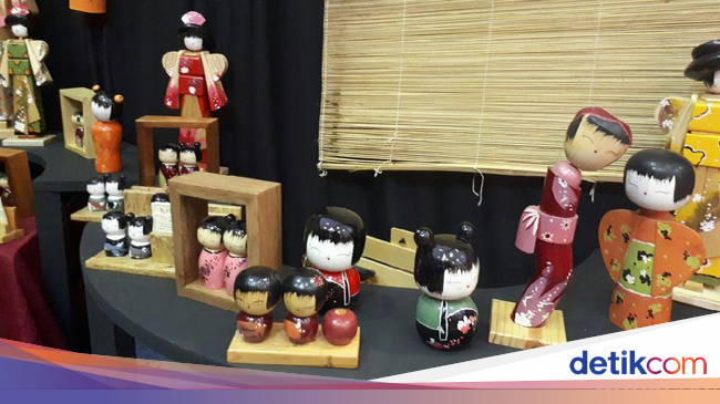 Sulap Limbah Kayu Jadi Boneka Pria Ini Raup Omzet Rp 3 Sulap Limbah Kayu Jadi Boneka Pria Ini Raup Omzet Rp 3