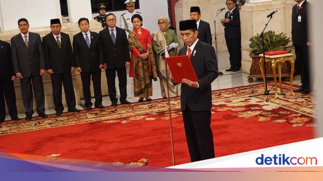 Presiden Jokowi Resmi Lantik 17 Duta Besar Ri Baru