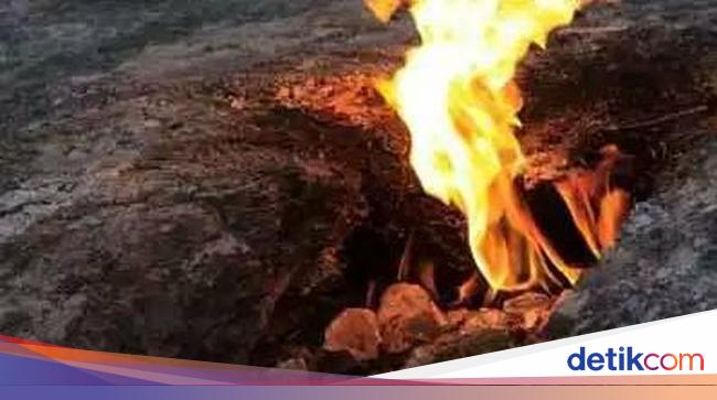 4 Tempat Melihat Api Abadi di Jawa dan Madura