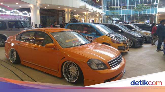 42 Mobil  Modif  Kece Tampil di Jakarta Auto Modified