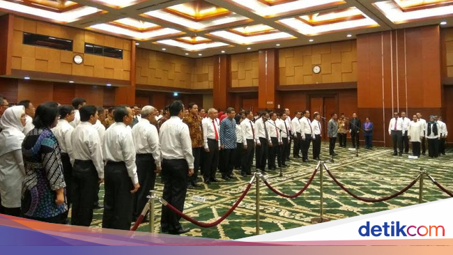 Kapan Gaji ke-13 dan THR Untuk PNS Cair? Ini Kata Kemenkeu