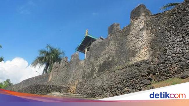 Benteng Terluas di Dunia Ada di Indonesia Benteng Terluas di Dunia Ada di Indonesia