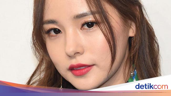 Foto Imutnya 5 Aktris Korea  Berwajah Baby Face di Usia 