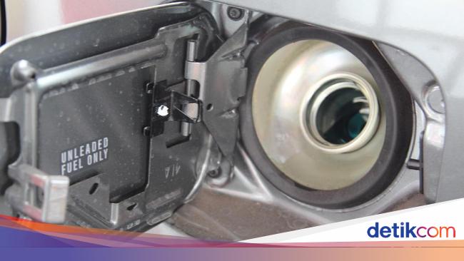 Ketika Di Mobil Tidak Ada Tuas Pembuka Tutup Tangki Bbm