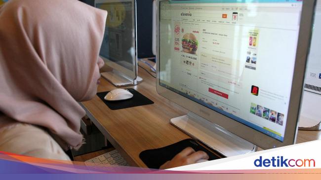 Elevenia Online Shopping Store Close Service