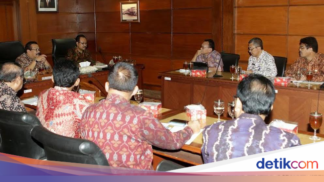 Gubernur Jatim Komitmen Tanggulangi Kemiskinan di Jawa Timur