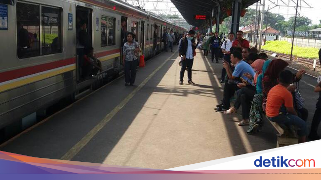 Ada KRL, Kereta Lokal dari Purwakarta Hanya Sampai Cikarang
