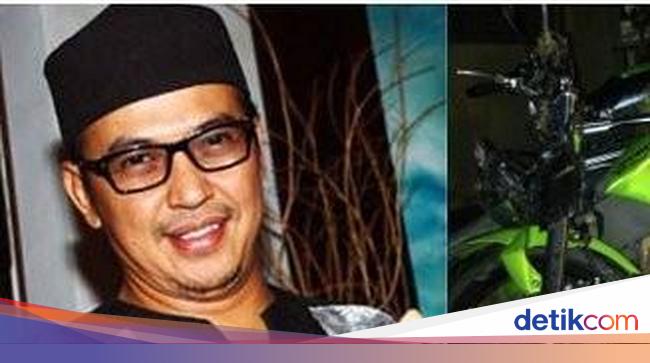 Ada Kenangan Mendiang Uje Yang Tertinggal Di Lagu Bidadari Surga Ada Kenangan Mendiang Uje Yang Tertinggal Di Lagu Bidadari Surga