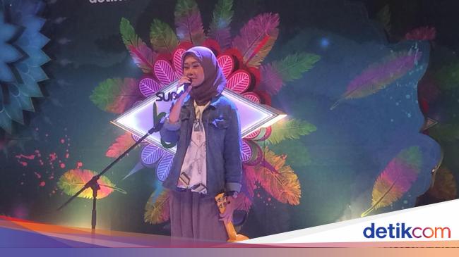 Suara Merdu Guru Bahasa Inggris Buka Audisi Tahap 2 