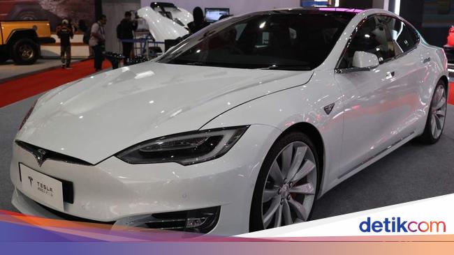 Jual tesla model x deals