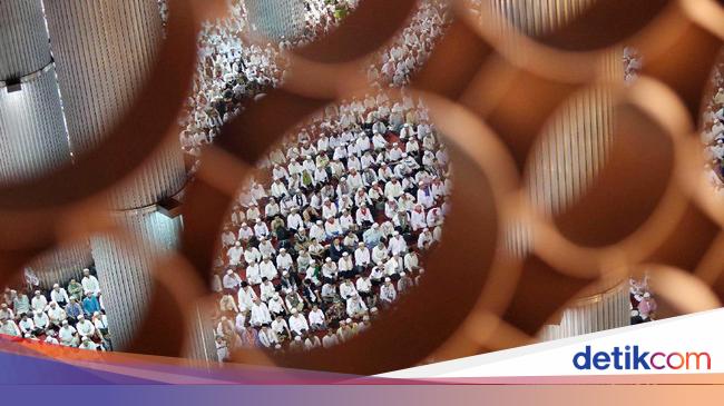 5 Hadits Tentang Sholat Dan Keutamaannya Yang Lengkap