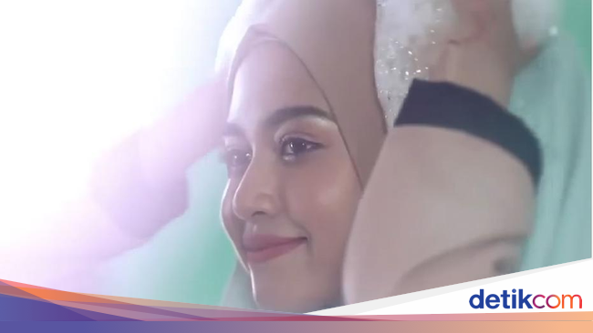 Viral Iklan Wanita Keramas Pakai Jilbab  yang Picu 