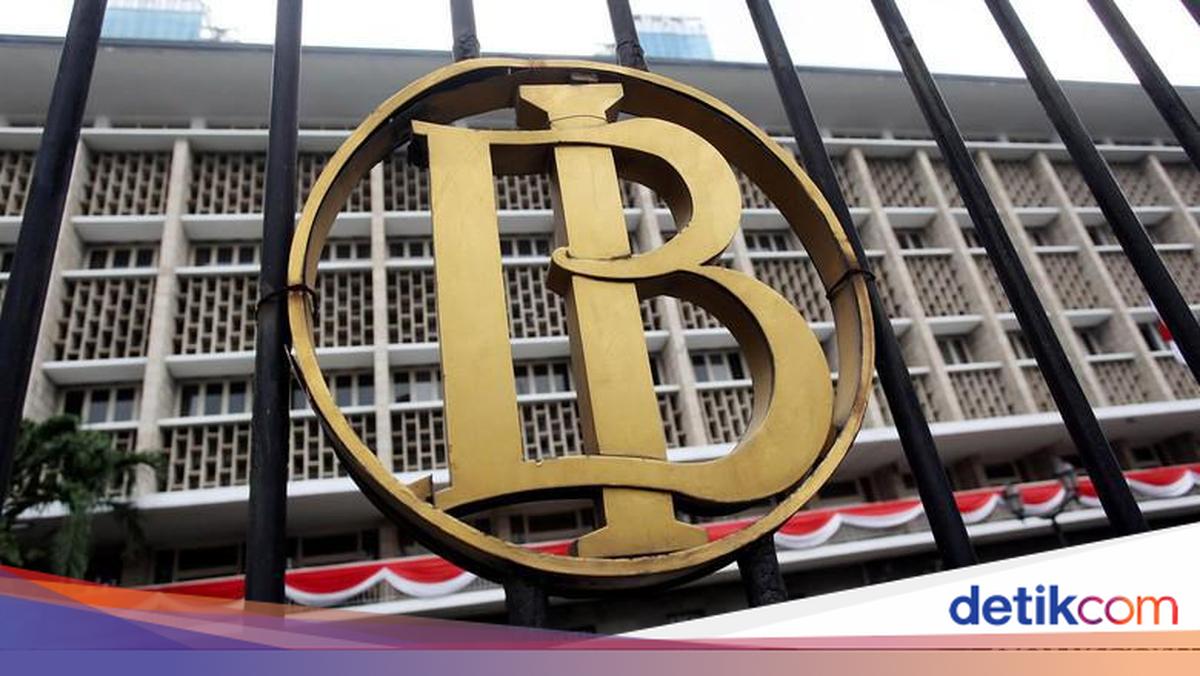 Bank Indonesia menegaskan pelaku usaha dilarang menolak pembayaran tunai. Uang rupiah tetap penting meski pembayaran non-tunai semakin didorong.