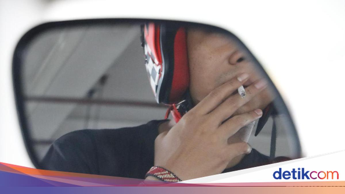 Kenapa Pemotor Ngerokok kalau Ditegur Malah Lebih Galak?