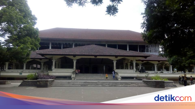 Masjid PT DI Gelar Kursus Bahasa Arab, Izinkan Jemaah 