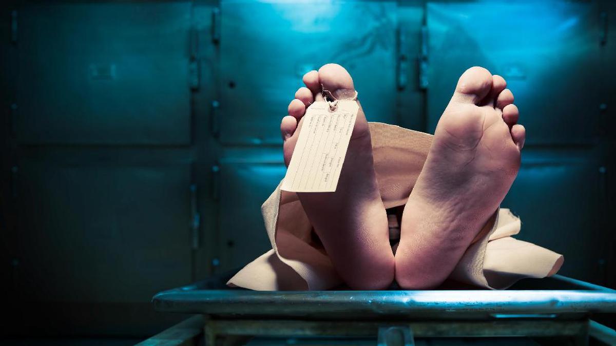Pria 41 Tahun Pingsan lalu Meninggal Dunia saat Ngegym