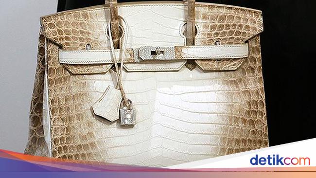 Beg tangan kulit buaya albino Hermes pecah rekod, dilelong harga RM1.23  juta