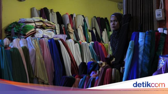 Belanja Kain Murah Meriah Di Kawasan Tekstil Cigondewah Bandung