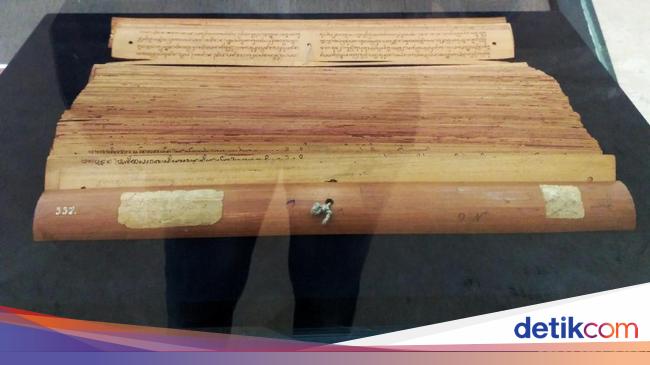 Sejarah Kitab Sutasoma Penulis Isi Dan Asal Mula Bhinneka Tinggal Ika Sejarah Kitab Sutasoma Penulis Isi Dan Asal Mula Bhinneka Tinggal Ika