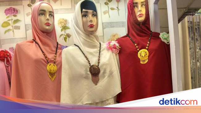 Gamis Nagita Slavina, Baju Lebaran yang Paling Dicari di 